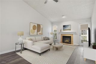 382 Teal Court, Roswell, GA 30076