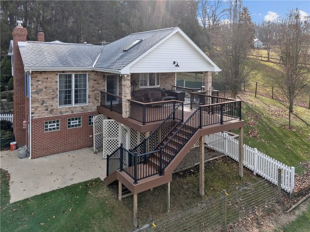 129 Sawmill Lane, Penn Twp, PA 16053