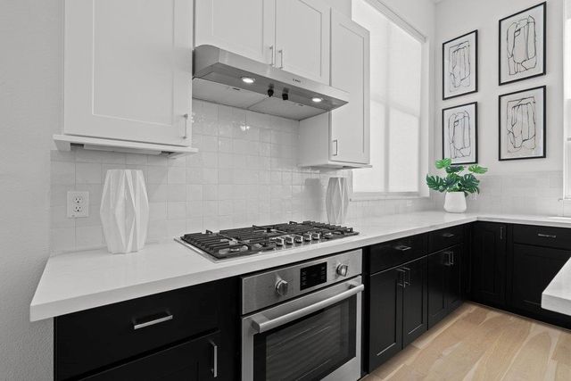 2805 McCurdy ST 19, Austin, TX 78723