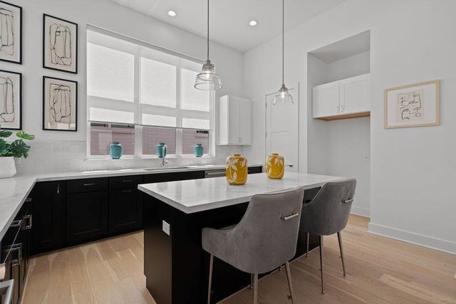 2805 McCurdy ST 19, Austin, TX 78723