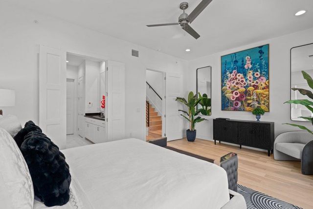 2805 McCurdy ST 19, Austin, TX 78723