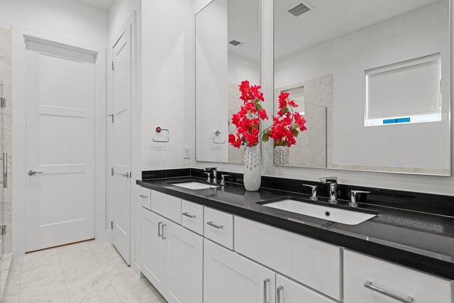 2805 McCurdy ST 19, Austin, TX 78723