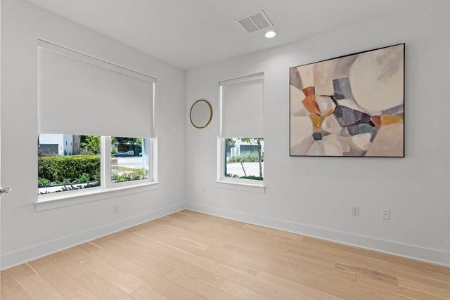 2805 McCurdy ST 19, Austin, TX 78723