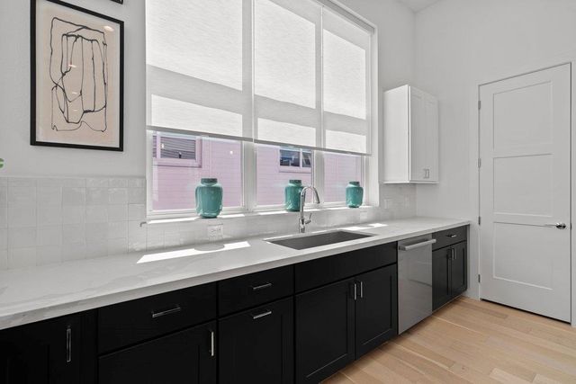 2805 McCurdy ST 19, Austin, TX 78723