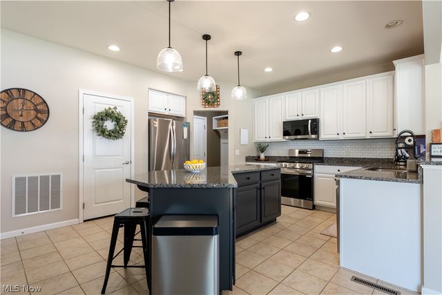 6819 Shiloh Street NW, Canton, OH 44708