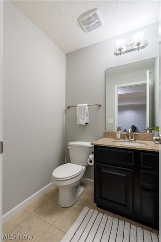 6819 Shiloh Street NW, Canton, OH 44708