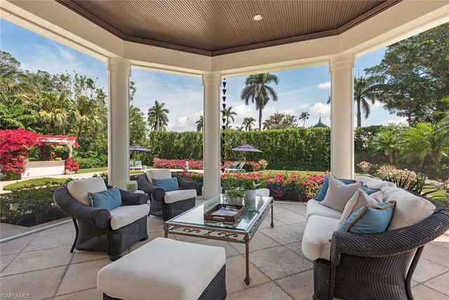 XXX Lantern LN, Naples, FL 34102