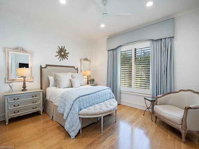 XXX Lantern LN, Naples, FL 34102