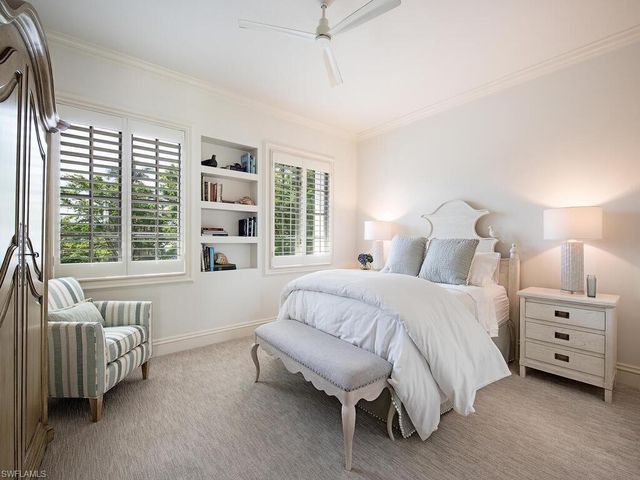 XXX Lantern LN, Naples, FL 34102