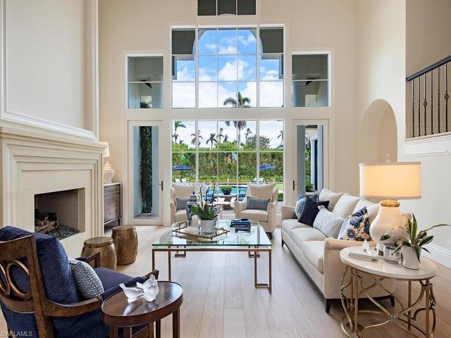 XXX Lantern LN, Naples, FL 34102