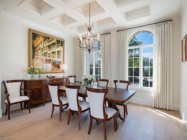 XXX Lantern LN, Naples, FL 34102