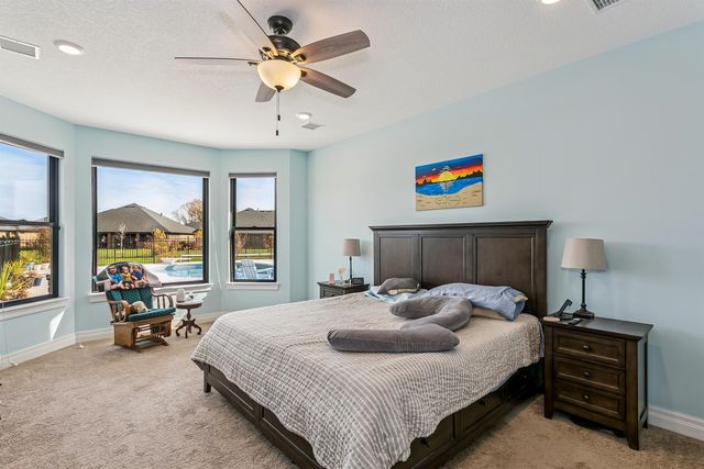 3854 N Red Fox Circle, Maize, KS 67101