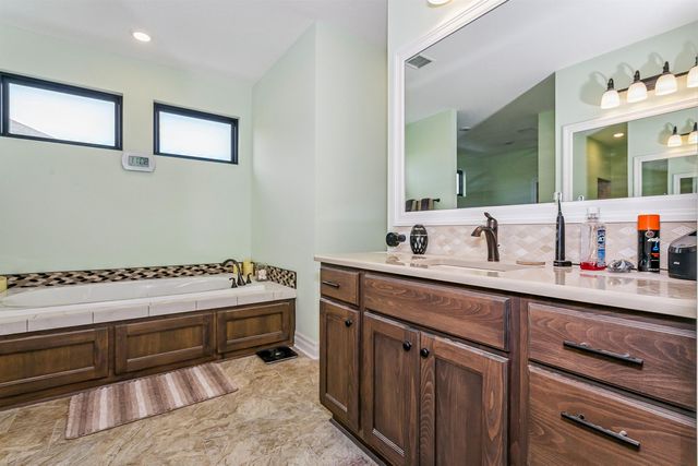 3854 N Red Fox Circle, Maize, KS 67101
