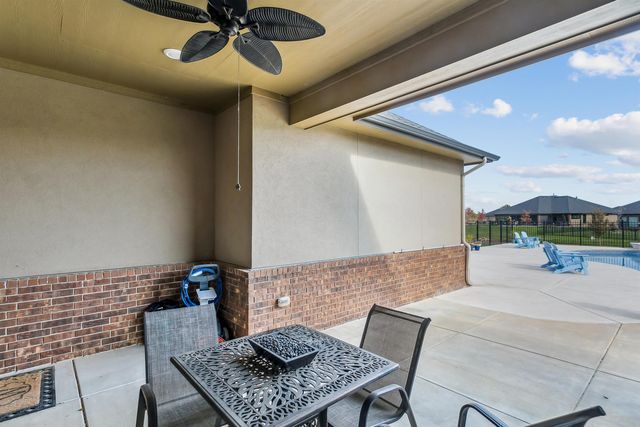 3854 N Red Fox Circle, Maize, KS 67101