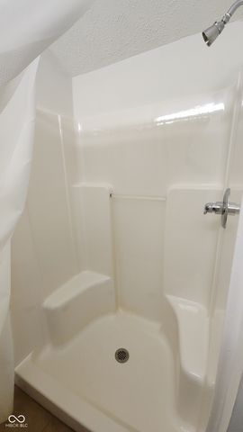 3545 W Us Highway 136, Crawfordsville, IN 47933