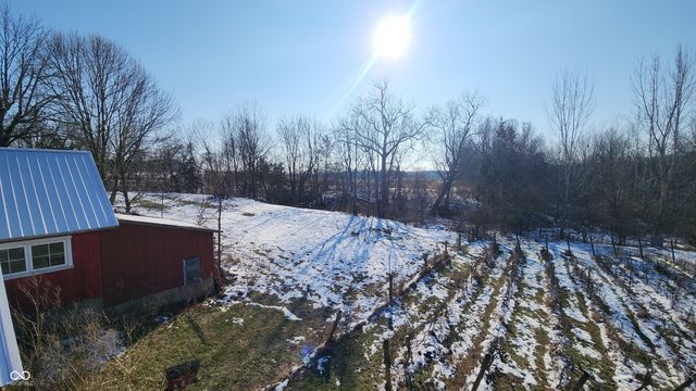 3545 W Us Highway 136, Crawfordsville, IN 47933