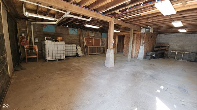 3545 W Us Highway 136, Crawfordsville, IN 47933