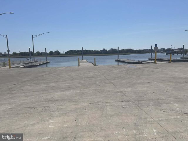 370 BAY AVE, Milford, DE 19963
