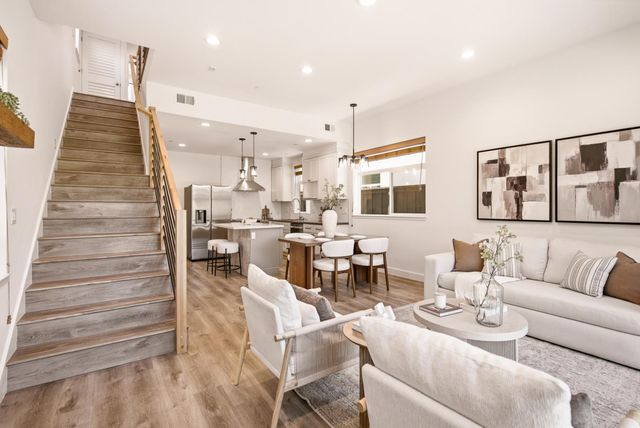1721 Middlefield Road, Redwood City, CA 94063