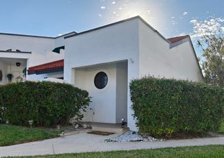 385 NW 36th Avenue, Deerfield Beach, FL 33442