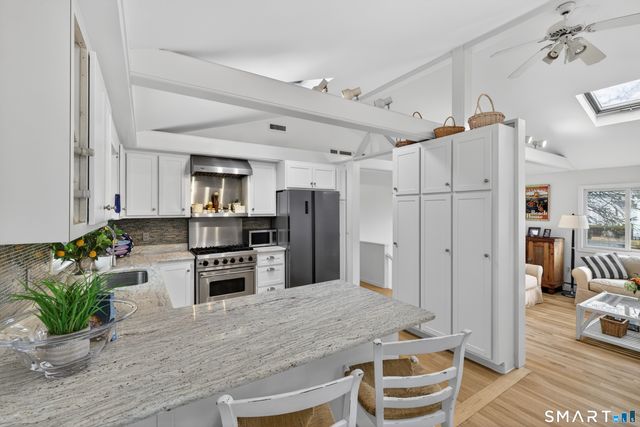 100 Second Avenue, Westbrook, CT 06498