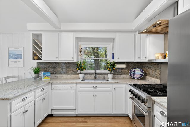 100 Second Avenue, Westbrook, CT 06498