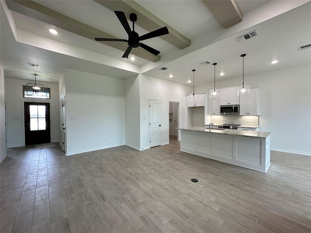 813 Eagle Cross CV, Salado, TX 76571