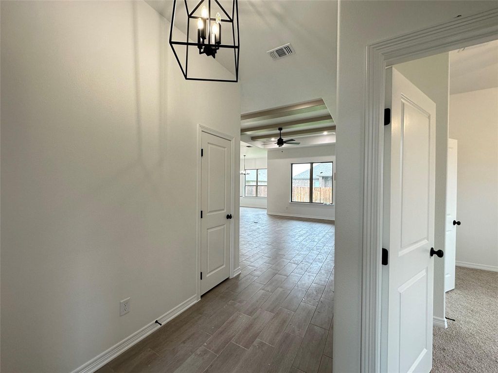 813 Eagle Cross CV, Salado, TX 76571