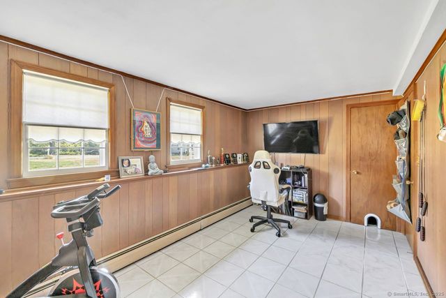 484 New England Lane, Orange, CT 06477