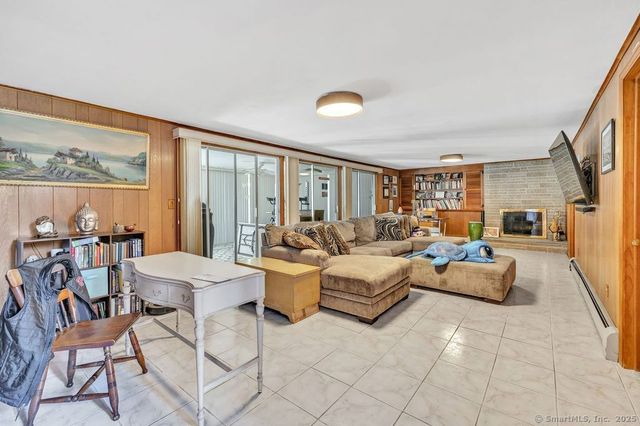 484 New England Lane, Orange, CT 06477