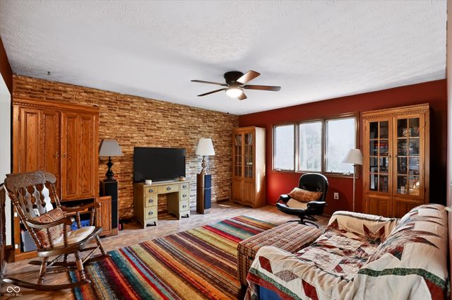 5444 N Meadow Drive, Indianapolis, IN 46268