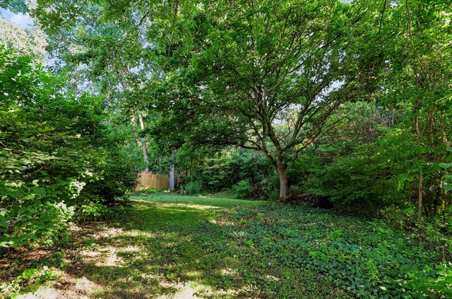 5444 N Meadow Drive, Indianapolis, IN 46268