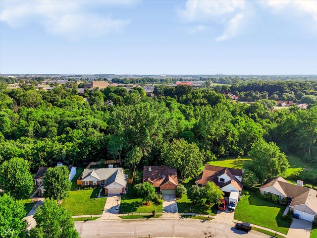 5444 N Meadow Drive, Indianapolis, IN 46268