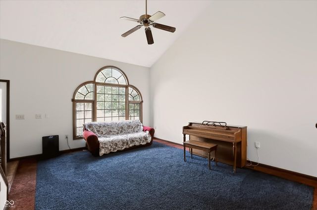 5444 N Meadow Drive, Indianapolis, IN 46268