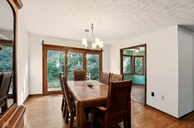 5444 N Meadow Drive, Indianapolis, IN 46268