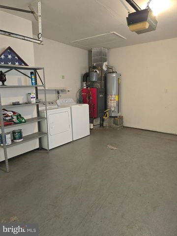 75 MONTSERRAT ST, Toms River, NJ 08757
