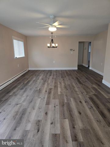 75 MONTSERRAT ST, Toms River, NJ 08757