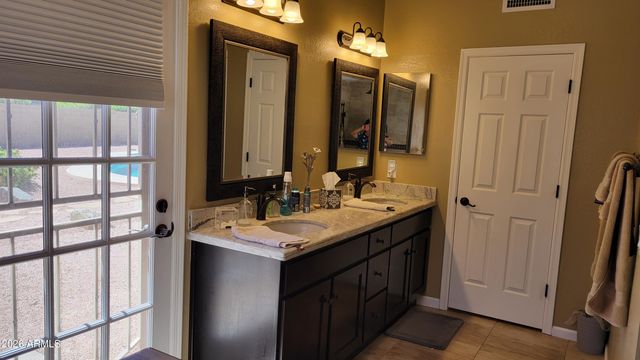 649 E AVENIDA SIERRA MADRE --, Gilbert, AZ 85296