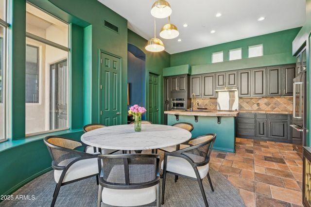 28203 N 108th Way, Scottsdale, AZ 85262