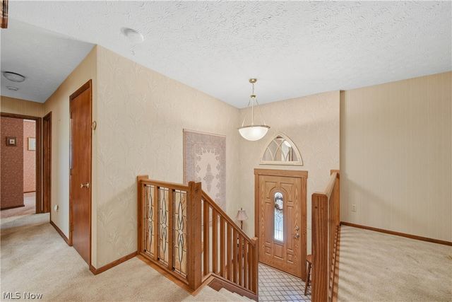 6180 Chesham Avenue NE, Canton, OH 44721