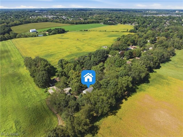 6180 Chesham Avenue NE, Canton, OH 44721