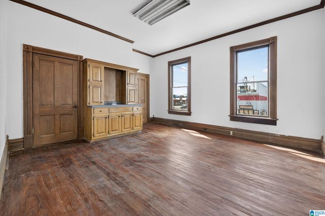 214 E 19TH STREET, Anniston, AL 36207