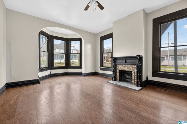 214 E 19TH STREET, Anniston, AL 36207