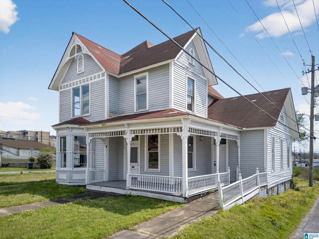 214 E 19TH STREET, Anniston, AL 36207