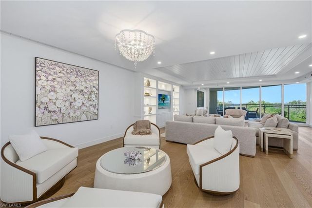 11125 Gulf Shore BLVD 308, Naples, FL 34108