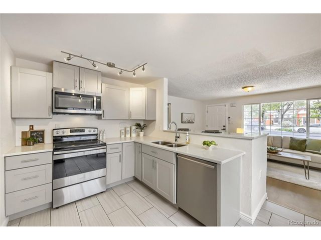 1793 Geneva St, Aurora, CO 80010