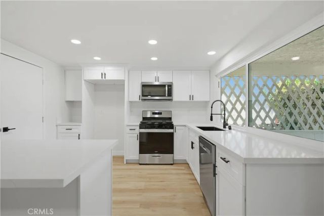1126 Mayten Tree Court, Hemet, CA 92545