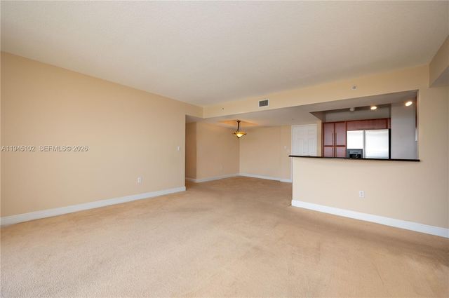 3232 SW 22nd Ter 1504, Miami, FL 33145