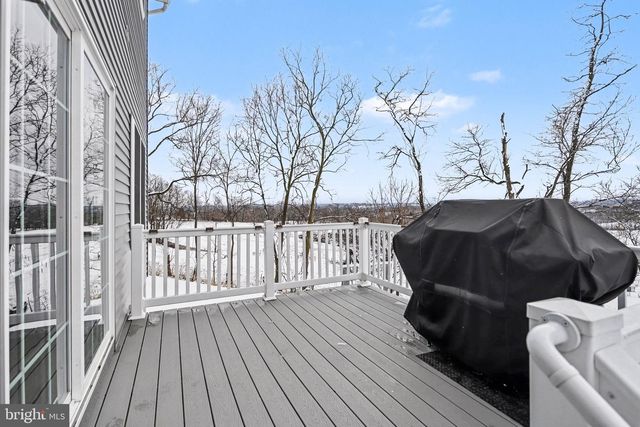 57 CHATEAU CIR, Wrightsville, PA 17368