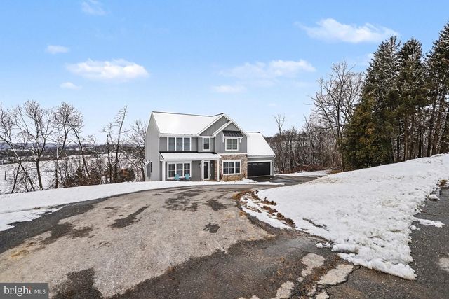 57 CHATEAU CIR, Wrightsville, PA 17368